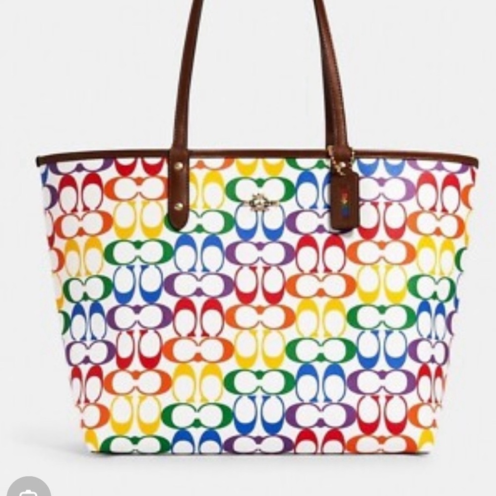 NWT Coach Reversible Citv Tote In Rainbow Signature Canvas 2463